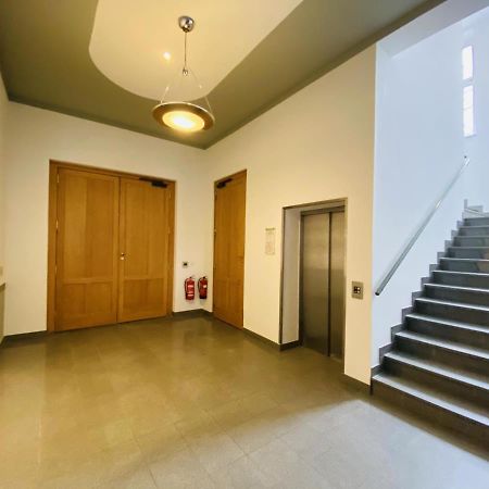 Berringer, Backbord, Direkt An Der Promenade Apartment Rostock Exterior photo